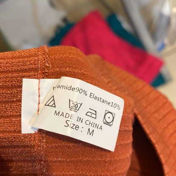 Bundle of 5 size Medium Halter Tops NWOT - Picture 7 of 7